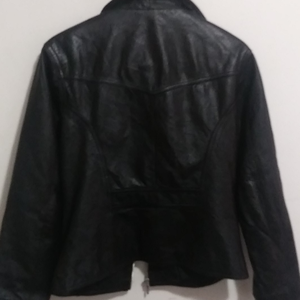 Leather jacket - Picture 3 of 4